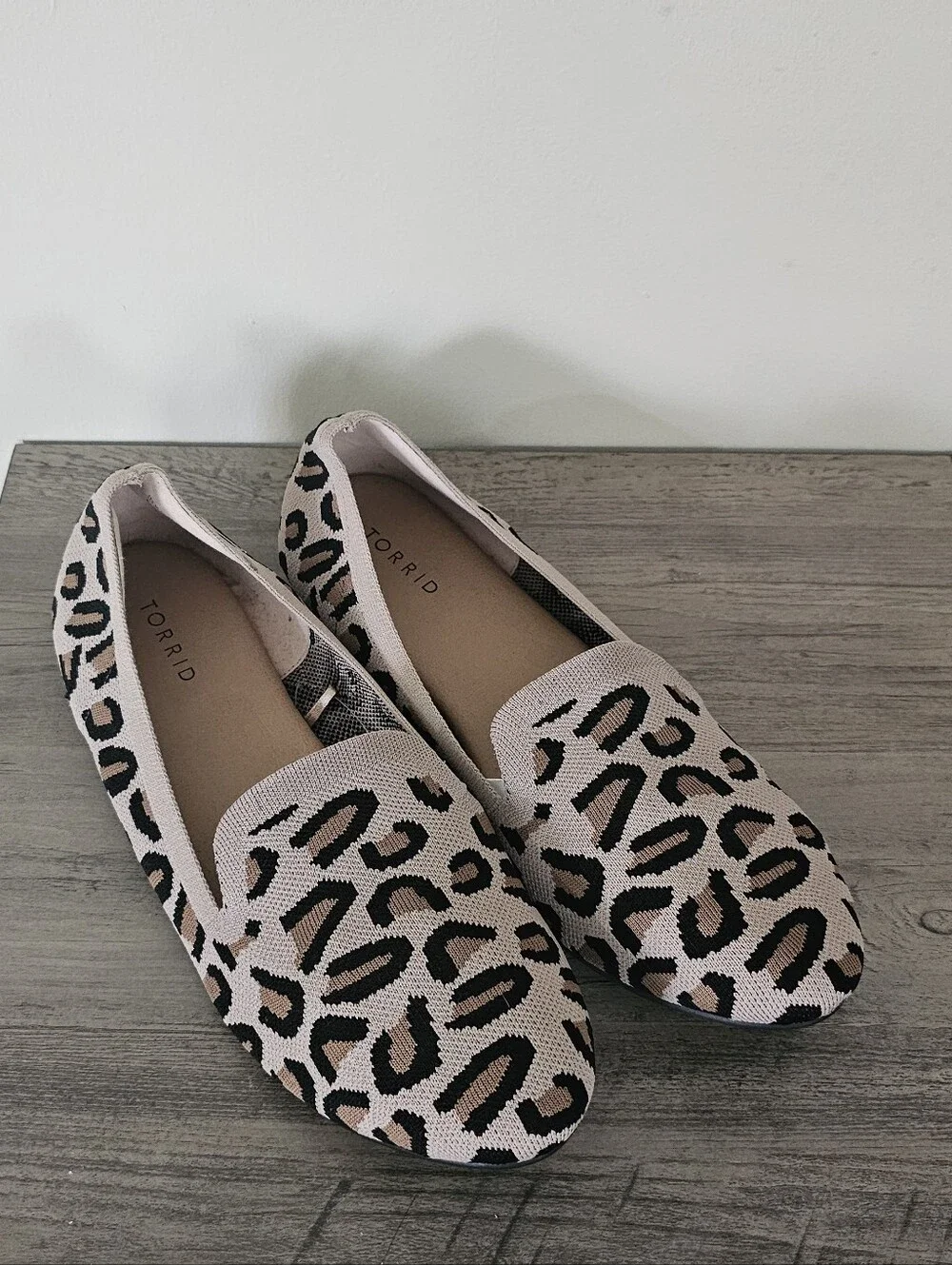 Torrid Leopard Animal Print Stretch Knit Slip-On Wide Loafers Plus 13 WW